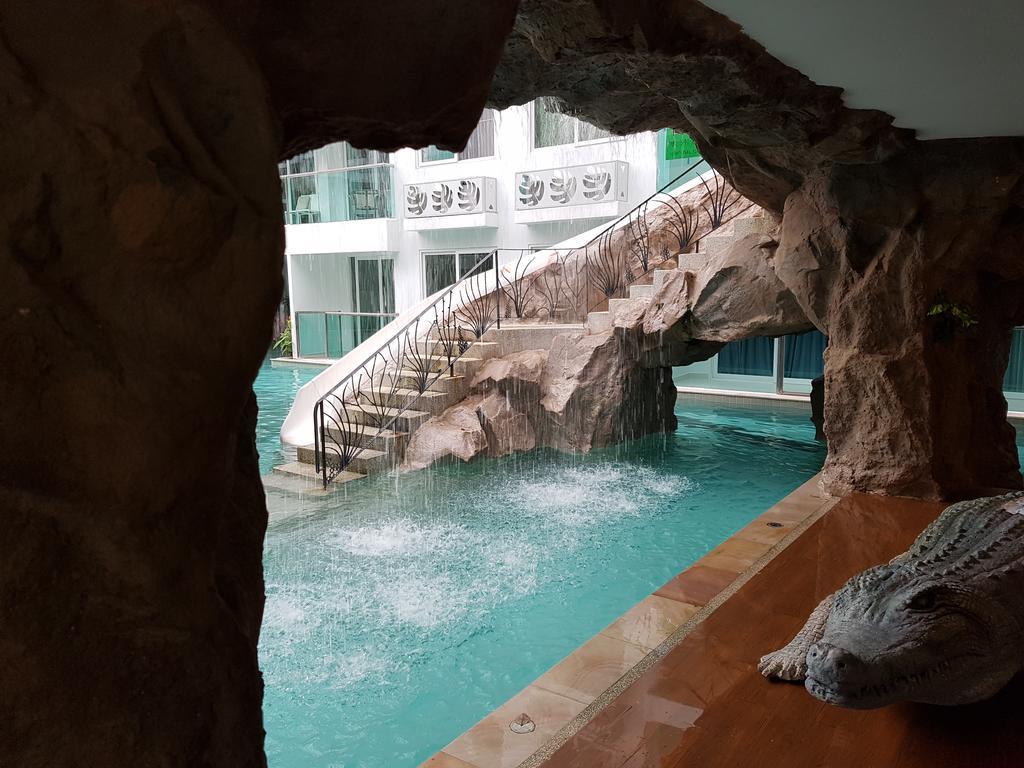 Amazon Matrix By S&D Apartment Jomtien Beach Exterior photo